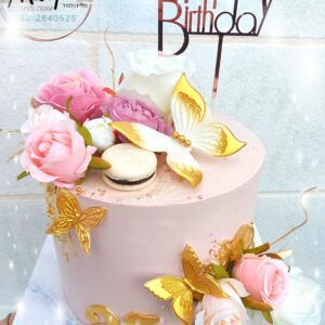 עוגה מעוצבת ליום הולדת 23